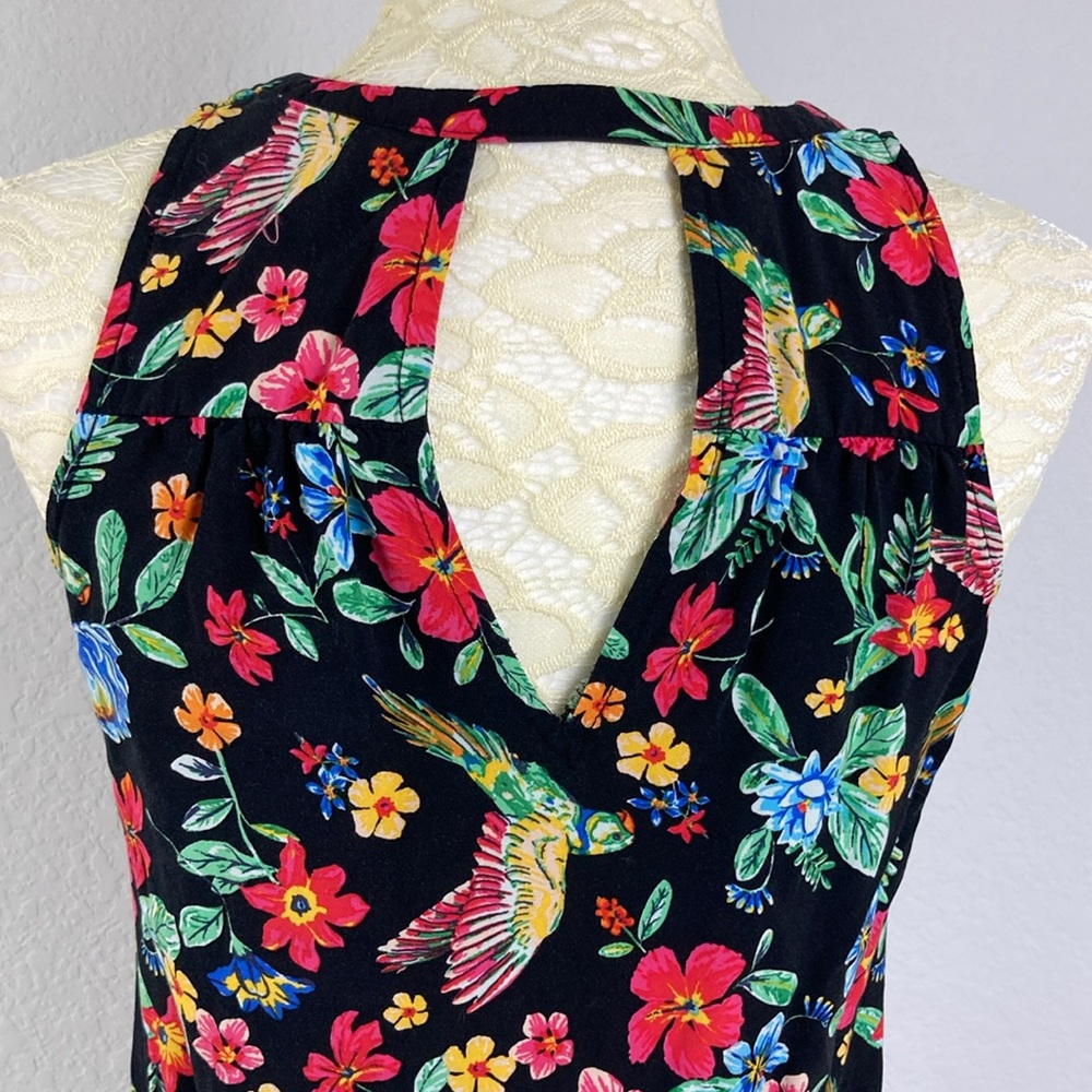 Old Navy Sleeveless Cutout Back Shift Dress Black Floral XS Rayon Viscose - Picture 9 of 11